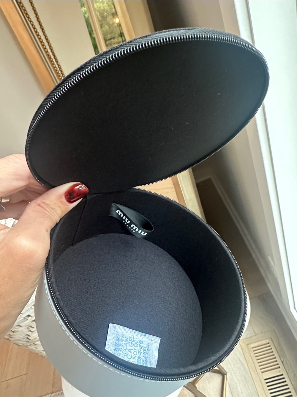Miu Miu Light Blue and Black Round Accessory Case - Picture 3 of 3